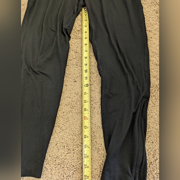 Nike Dri Fit Black Womens Medium sweatpants joggers zipper leg, zipper pockets - Picture 4 of 8